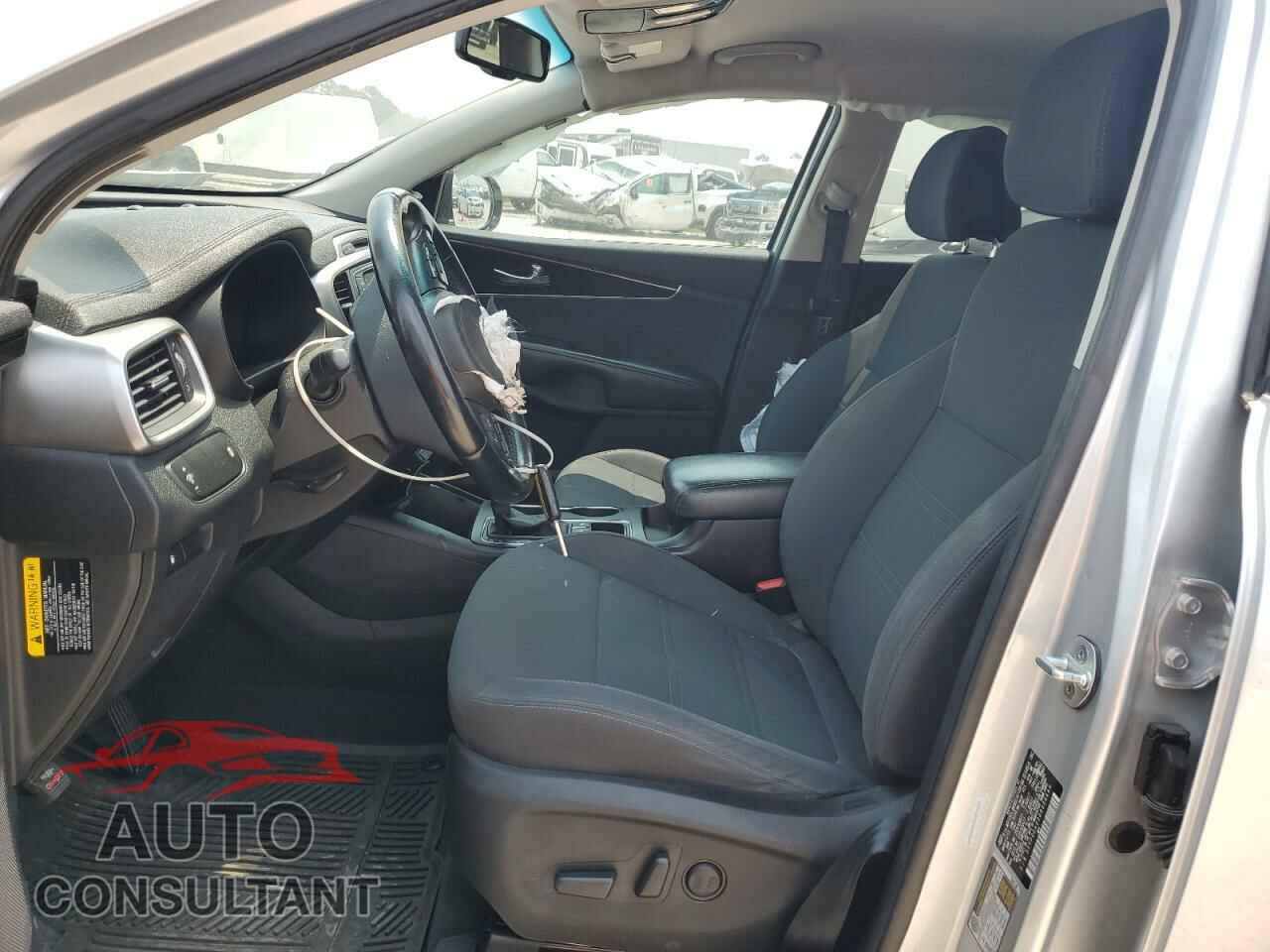 KIA SORENTO 2016 - 5XYPGDA33GG036649