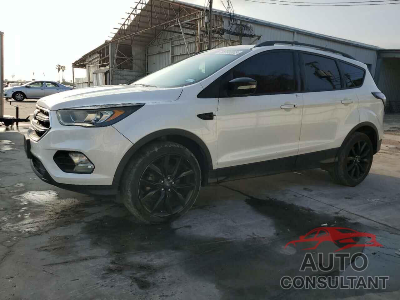 FORD ESCAPE 2017 - 1FMCU0JD5HUD93299