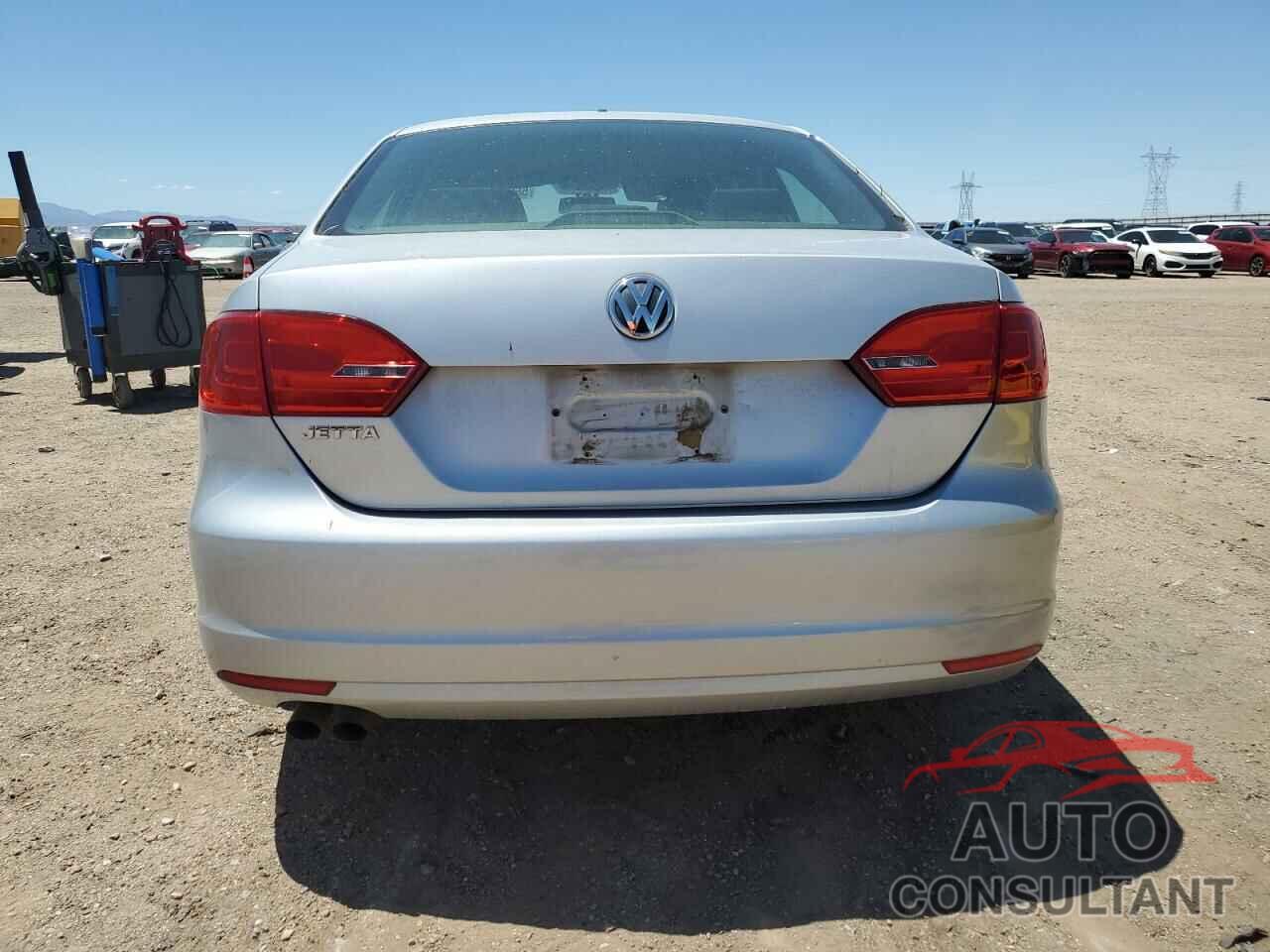VOLKSWAGEN JETTA 2014 - 3VW2K7AJ0EM224647