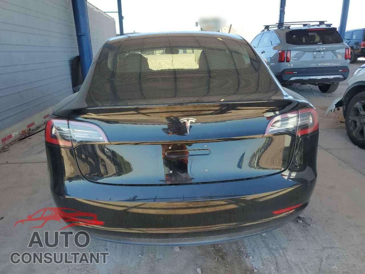 TESLA MODEL 3 2018 - 5YJ3E1EA9JF062599