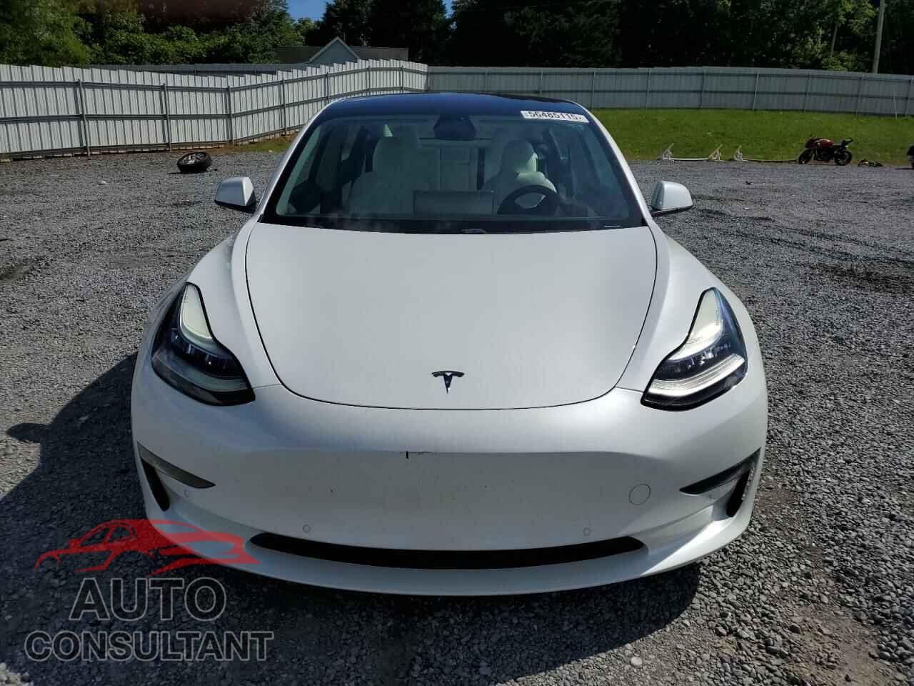 TESLA MODEL 3 2018 - 5YJ3E1EB5JF081658