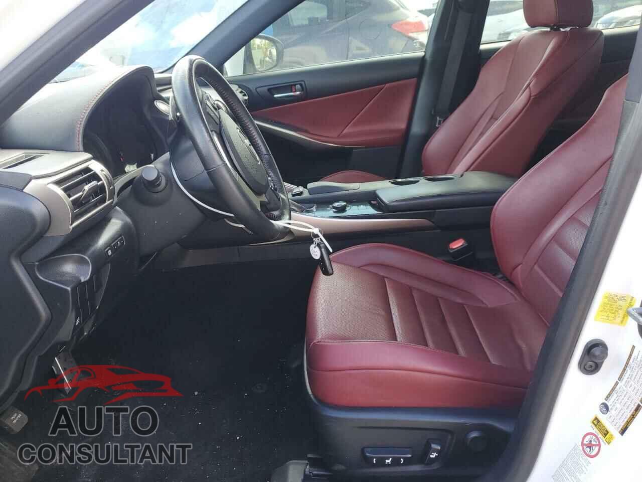 LEXUS IS 2014 - JTHCE1D28E5004306