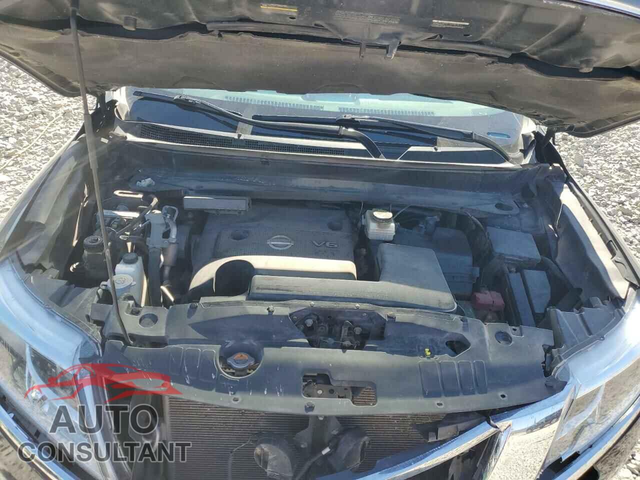 NISSAN PATHFINDER 2015 - 5N1AR2MMXFC715339