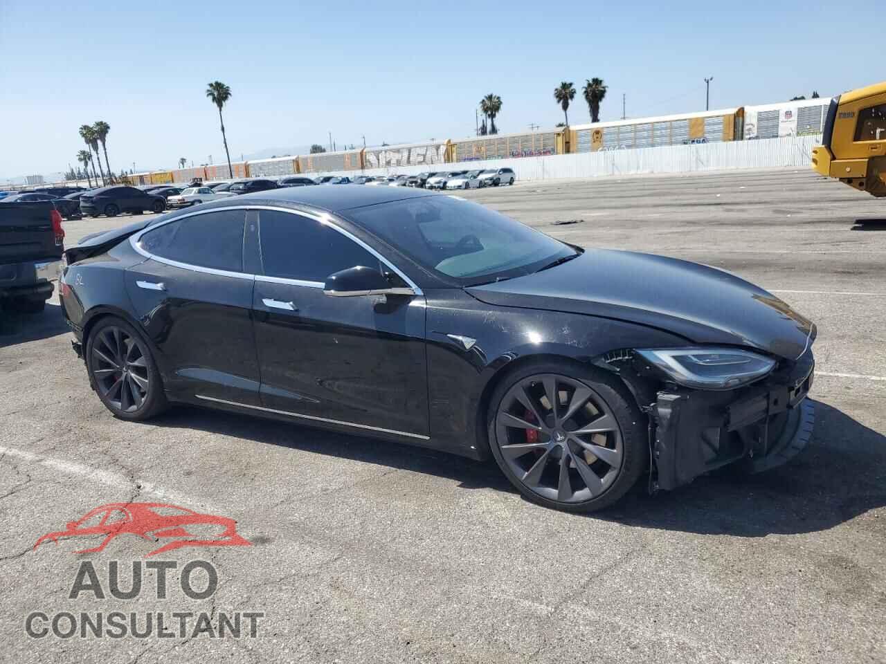 TESLA MODEL S 2020 - 5YJSA1E43LF415780