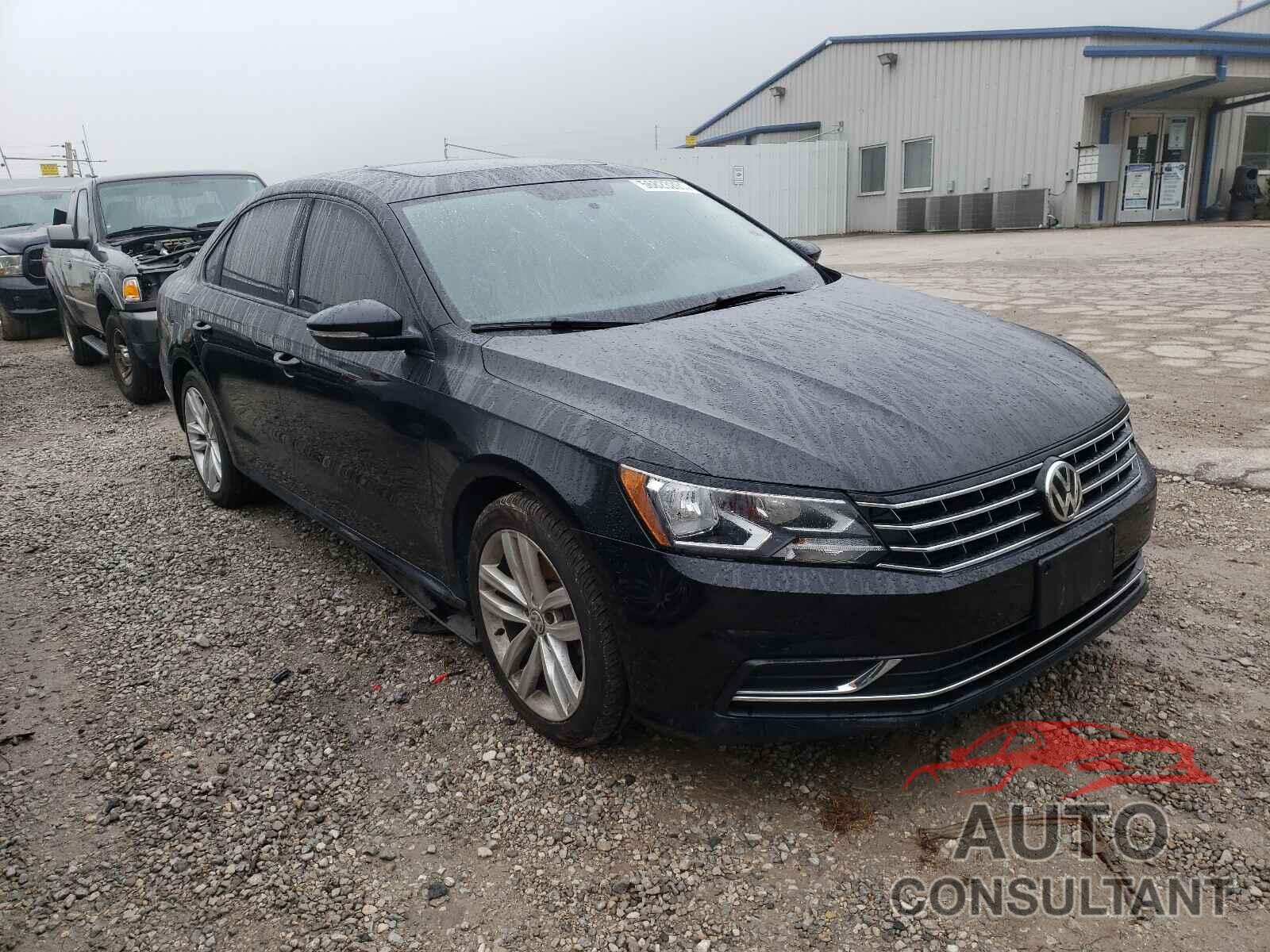 VOLKSWAGEN PASSAT 2019 - 1VWLA7A38KC001911