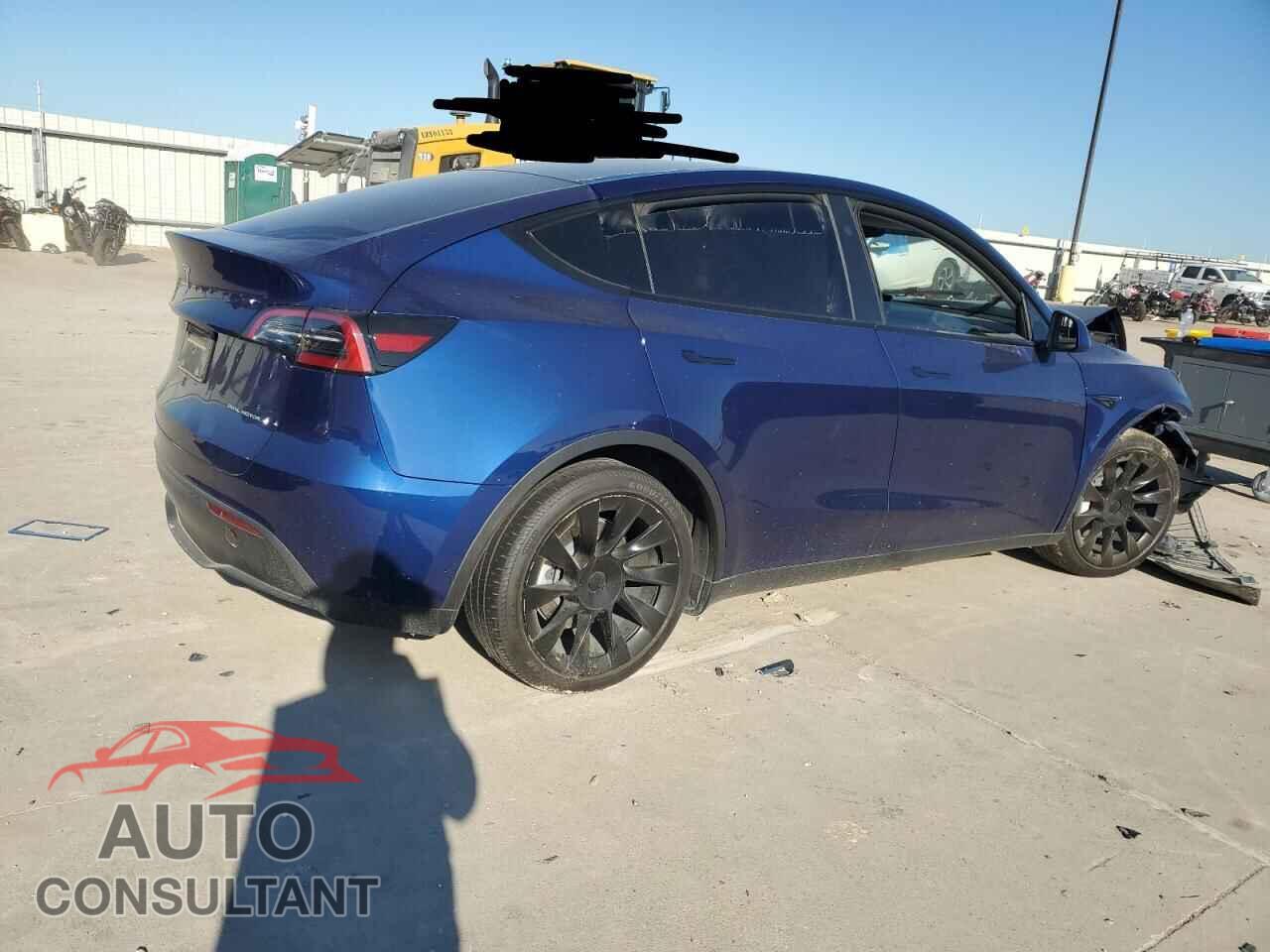 TESLA MODEL Y 2023 - 7SAYGAEE8PF798058