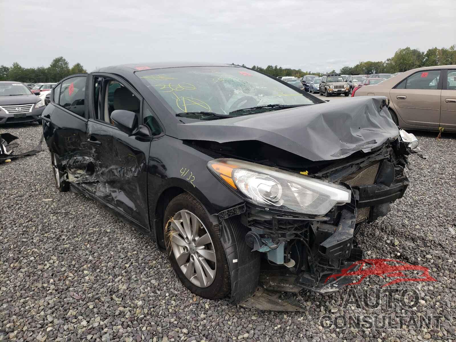 KIA FORTE 2016 - KNAFX4A65G5476934