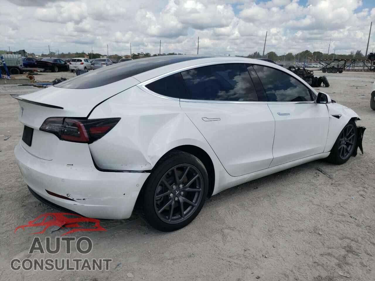 TESLA MODEL 3 2020 - 5YJ3E1EA6LF785877