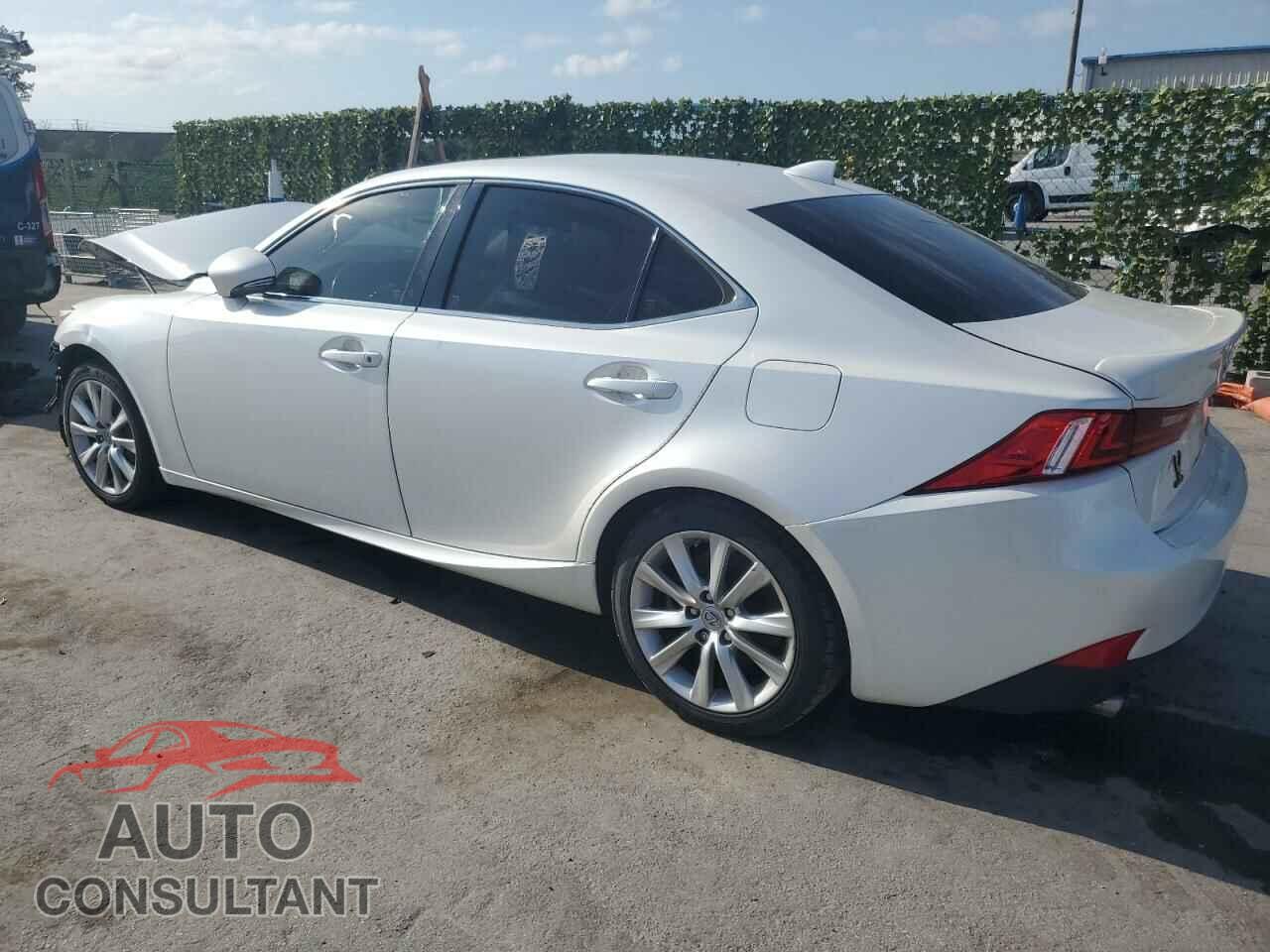 LEXUS IS 2016 - JTHBA1D29G5020122