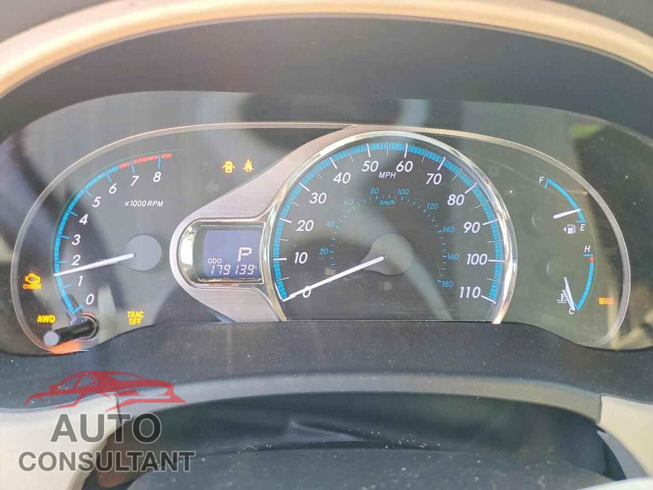 TOYOTA SIENNA 2013 - 5TDDK3DC8DS069927