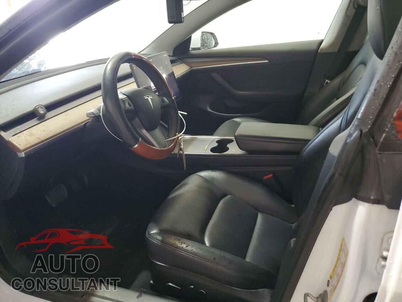 TESLA MODEL 3 2023 - 5YJ3E1EA3PF438271