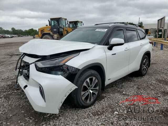 TOYOTA HIGHLANDER 2022 - 5TDGBRCH4NS552362