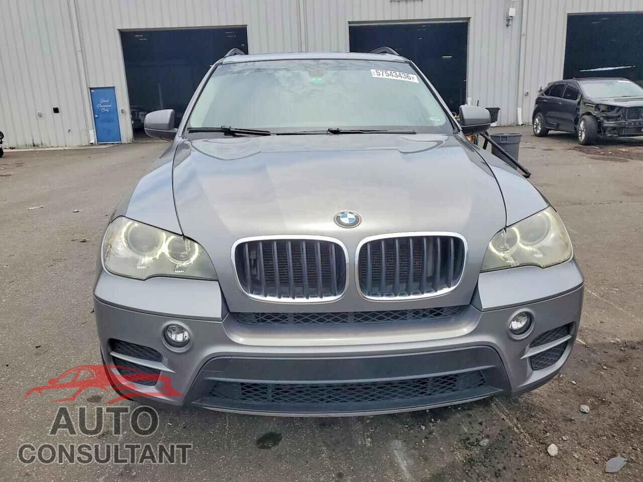BMW X5 2013 - 5UXZV4C58D0B03083
