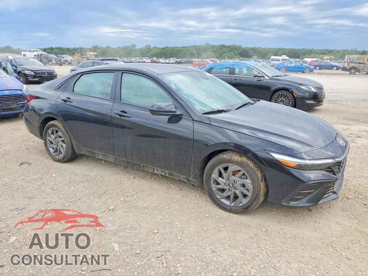 HYUNDAI ELANTRA 2025 - KMHLM4DJ7SU143904