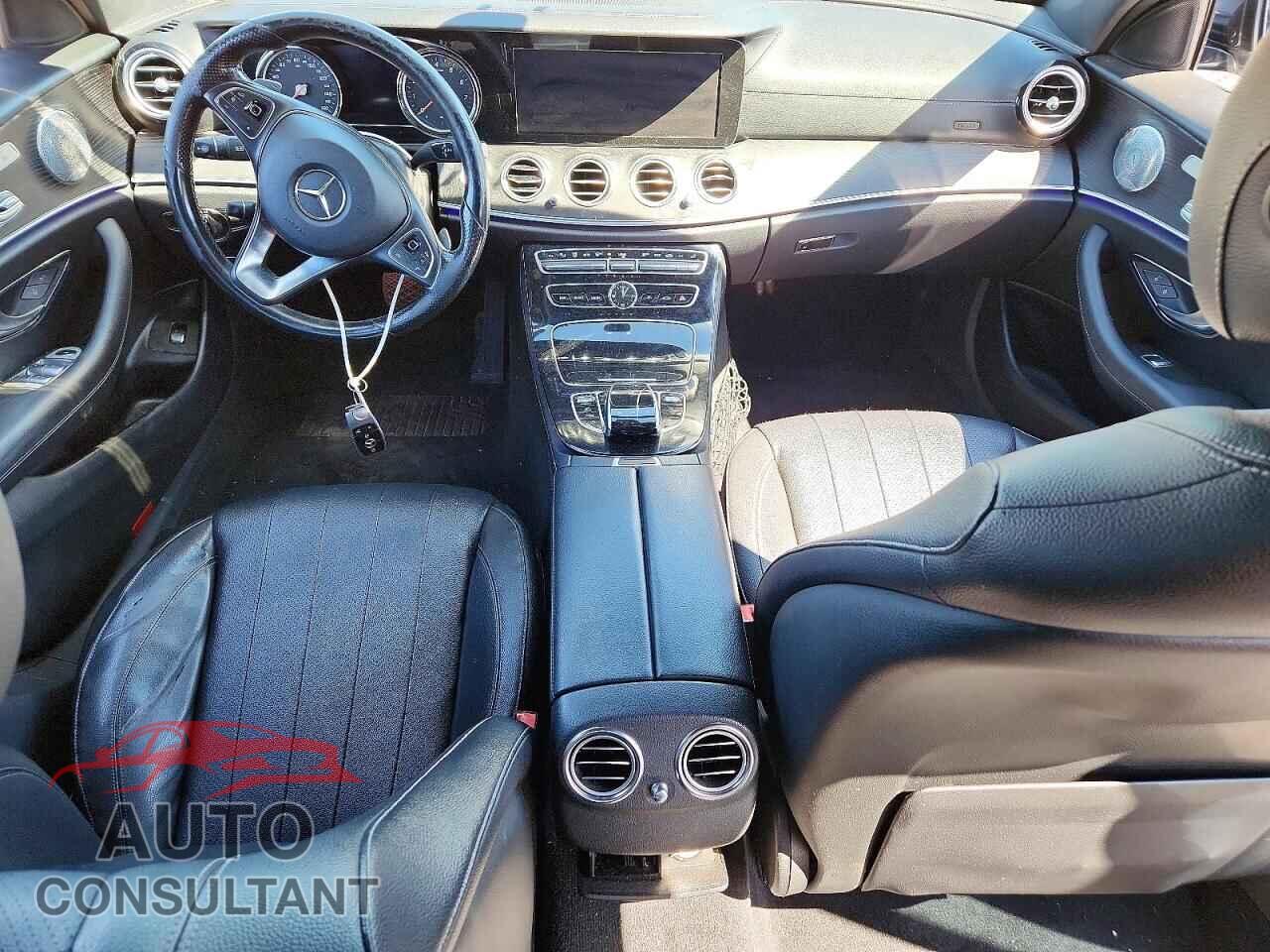 MERCEDES-BENZ E-CLASS 2017 - WDDZF4KB2HA218125