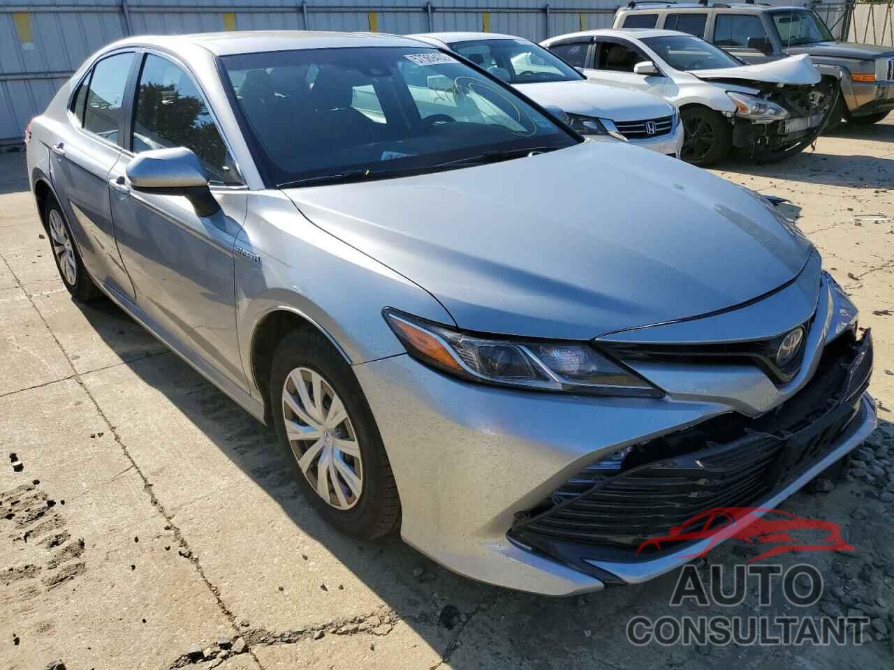 TOYOTA CAMRY 2018 - 4T1B31HK6JU002725
