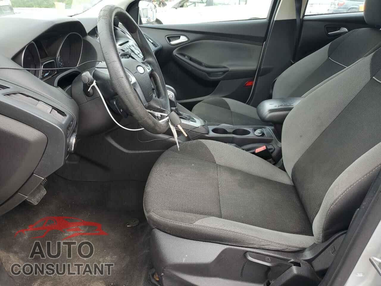 FORD FOCUS 2014 - 1FADP3K29EL422003
