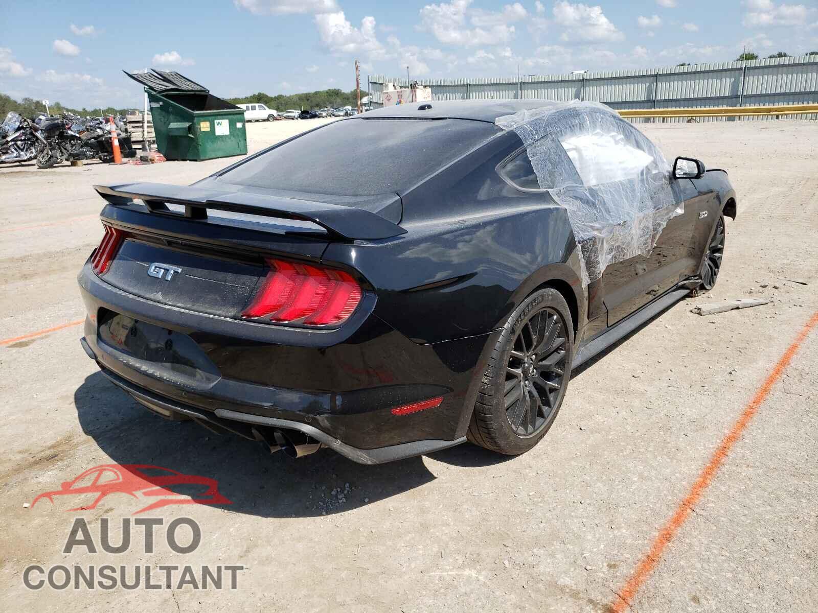FORD MUSTANG 2018 - 1FA6P8CF7J5108355
