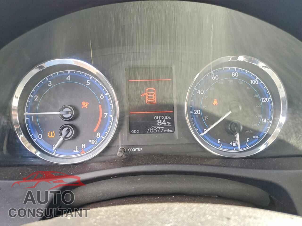 TOYOTA COROLLA 2017 - 5YFBURHE4HP630218