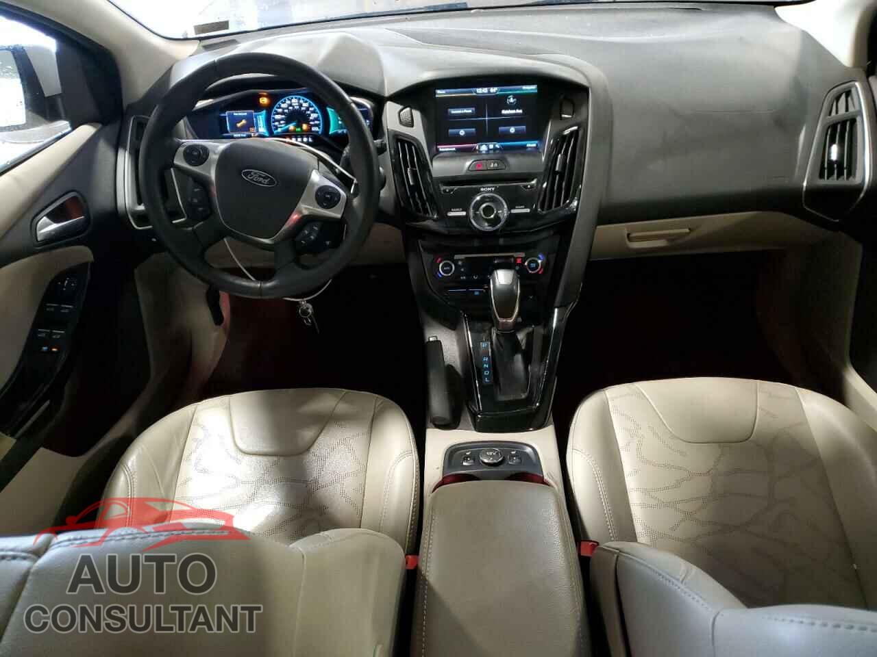 FORD FOCUS 2014 - 1FADP3R45EL344648