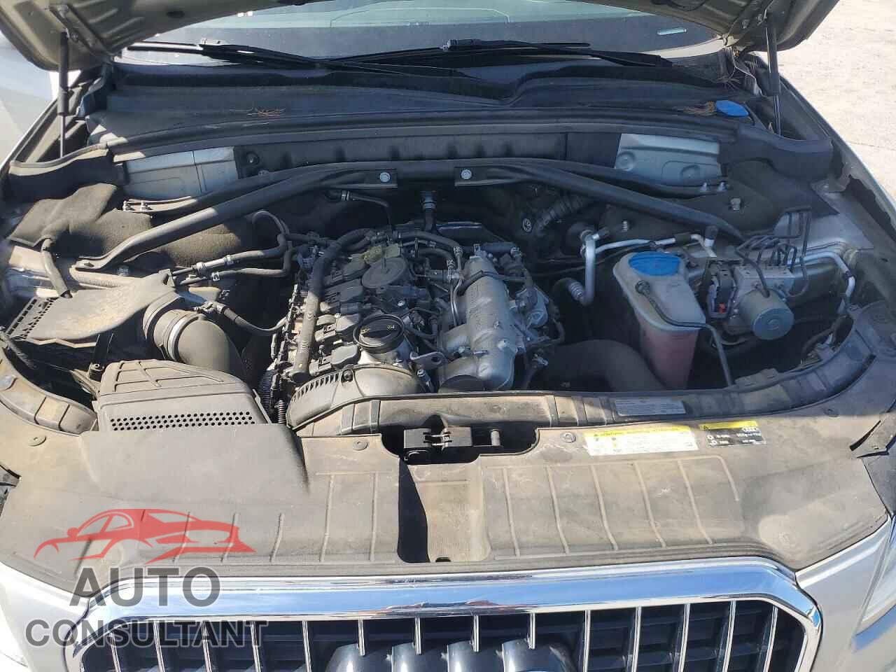 AUDI Q5 2017 - WA1C2AFP0HA043433