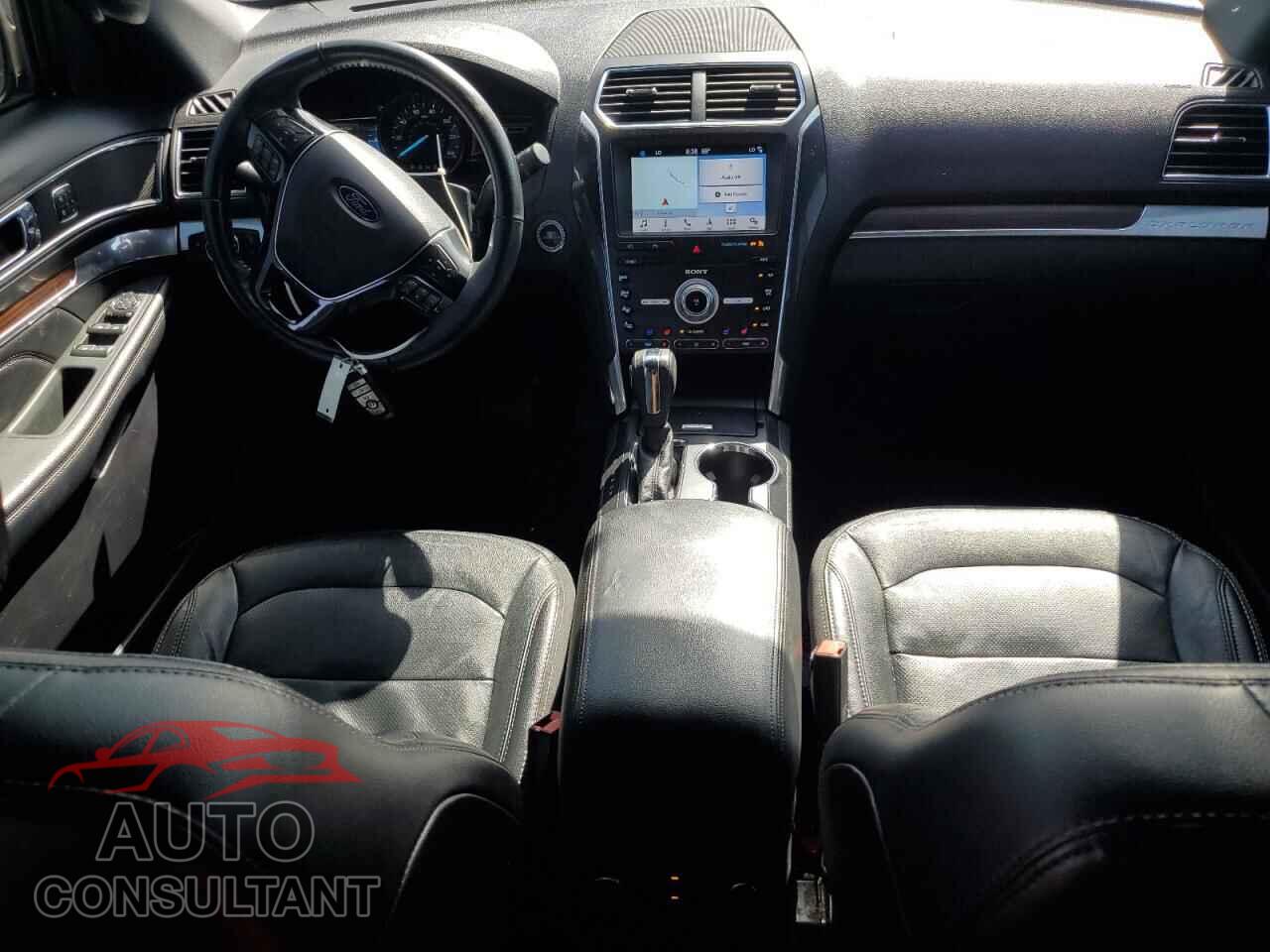 FORD EXPLORER 2019 - 1FM5K7F85KGB16774