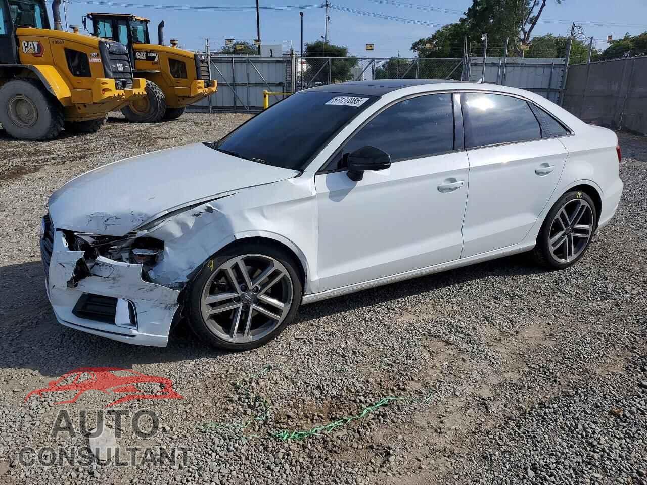 AUDI A3 2017 - WAUB8GFF1H1016815