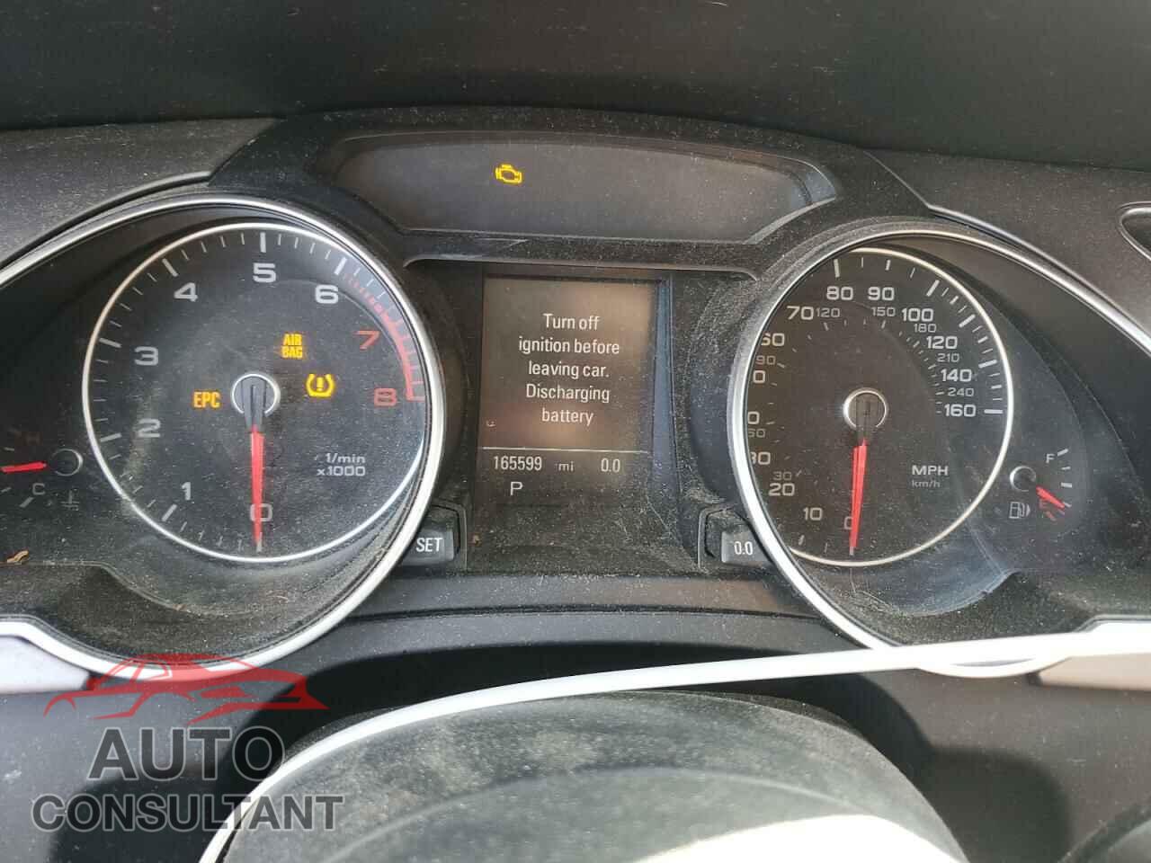 AUDI A5 2013 - WAULFAFR3DA036849