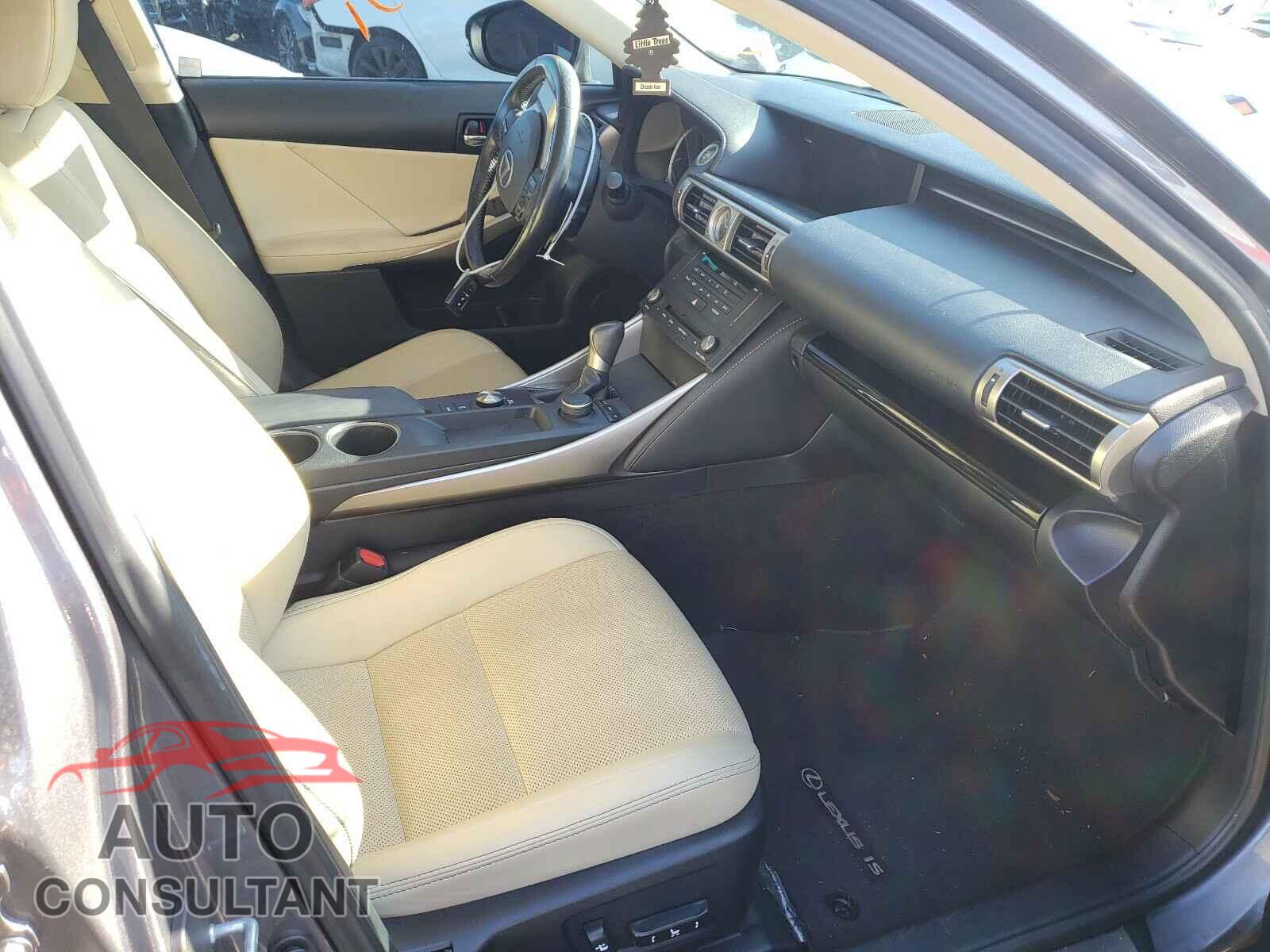 LEXUS IS 2016 - JTHBA1D29G5016510