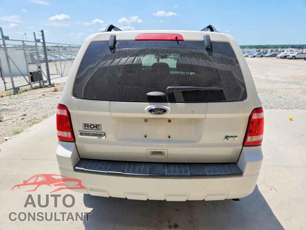 FORD ESCAPE 2011 - 1FMCU9DG3BKB14218