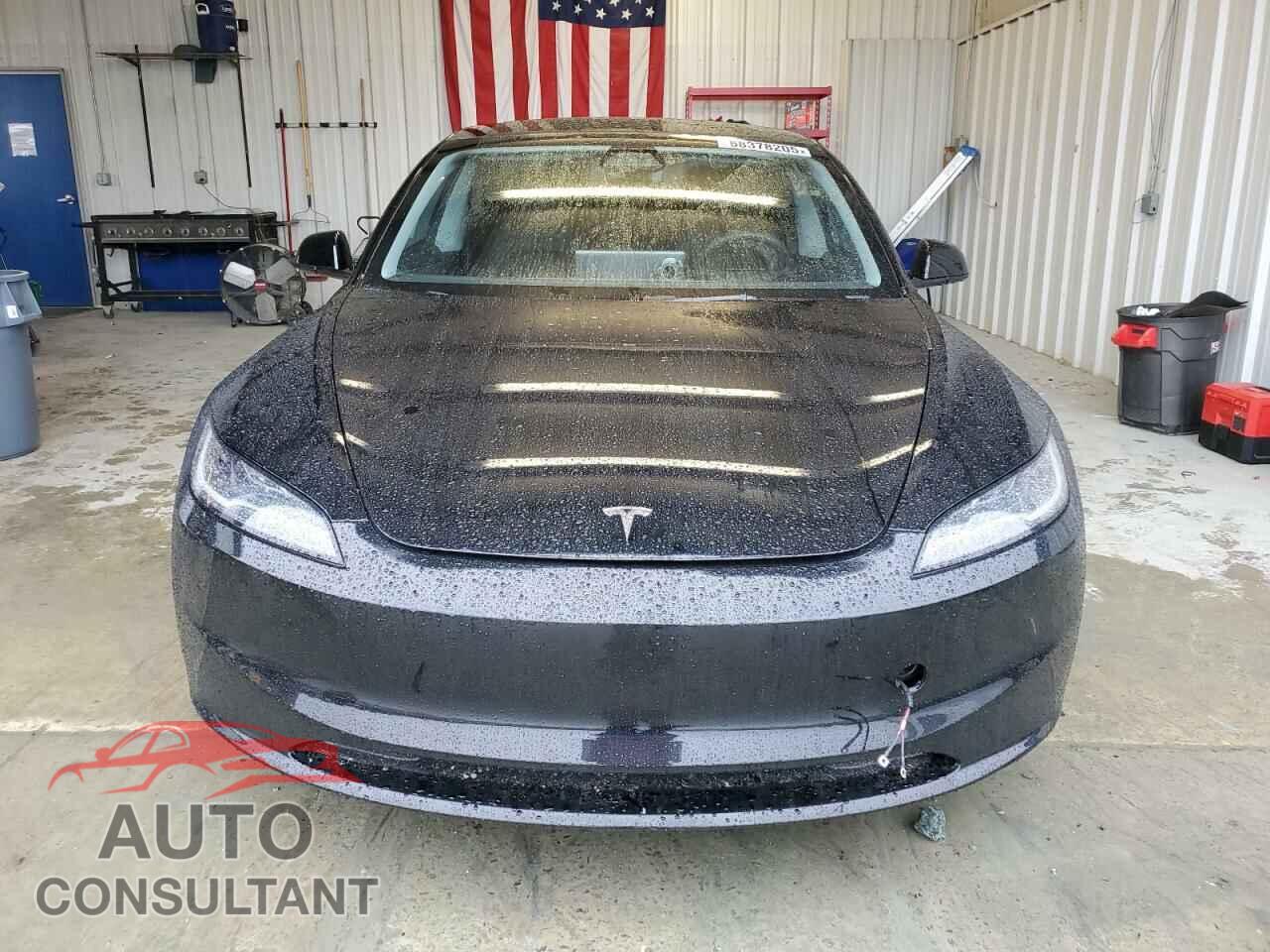 TESLA MODEL 3 2024 - 5YJ3E1EB1RF735499