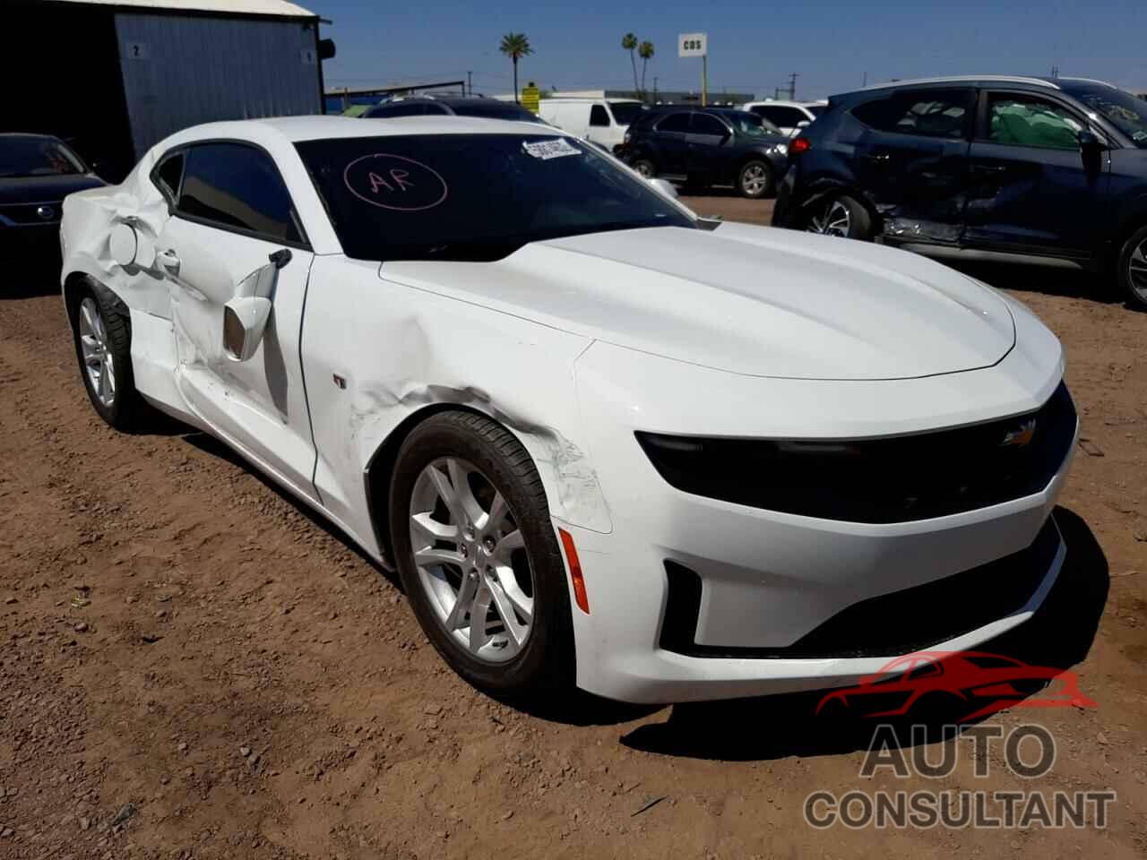 CHEVROLET CAMARO 2019 - 1G1FB1RX5K0148781