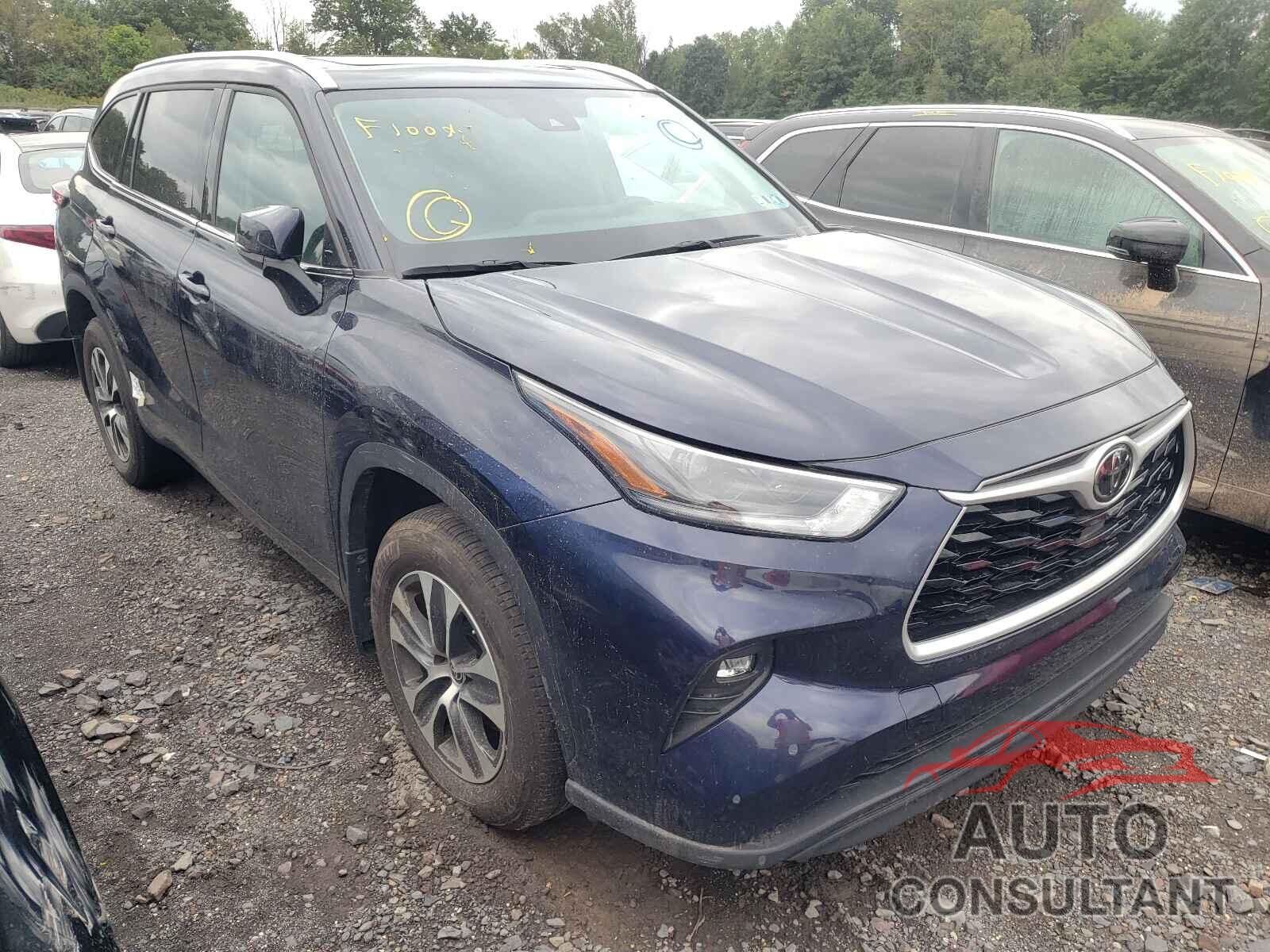 TOYOTA HIGHLANDER 2021 - 5TDHZRBH4MS074279