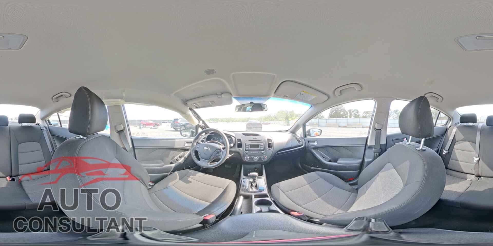 KIA FORTE 2017 - 3KPFK4A77HE124602