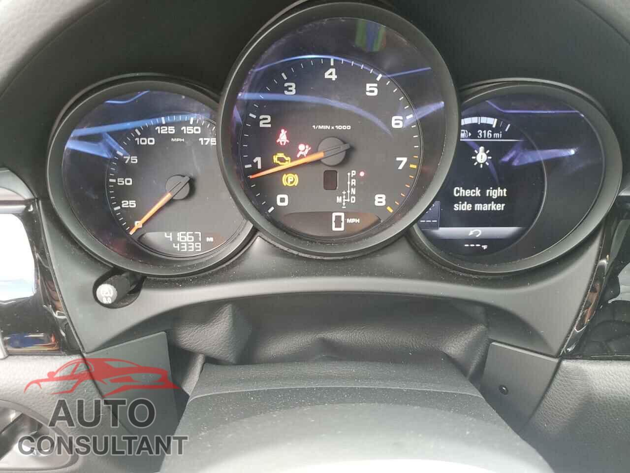 PORSCHE MACAN 2018 - WP1AA2A54JLB02715
