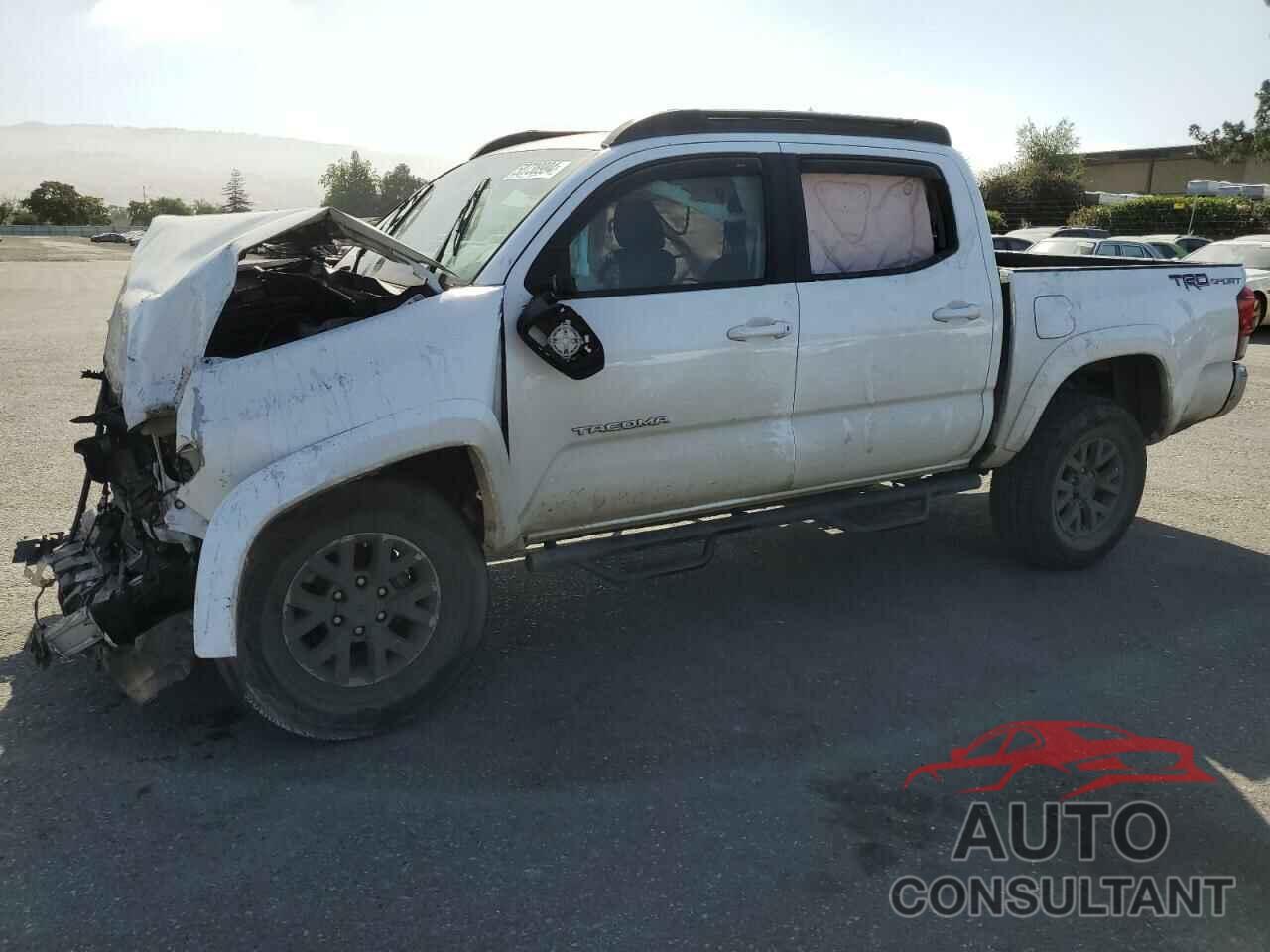 TOYOTA TACOMA 2018 - 3TMAZ5CN0JM053469