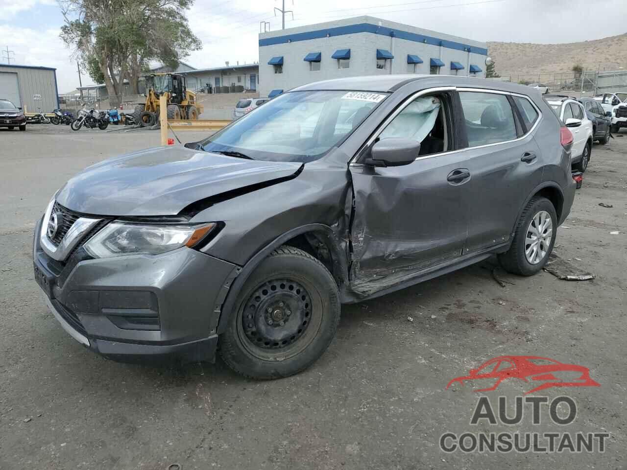 NISSAN ROGUE 2017 - KNMAT2MV9HP523372