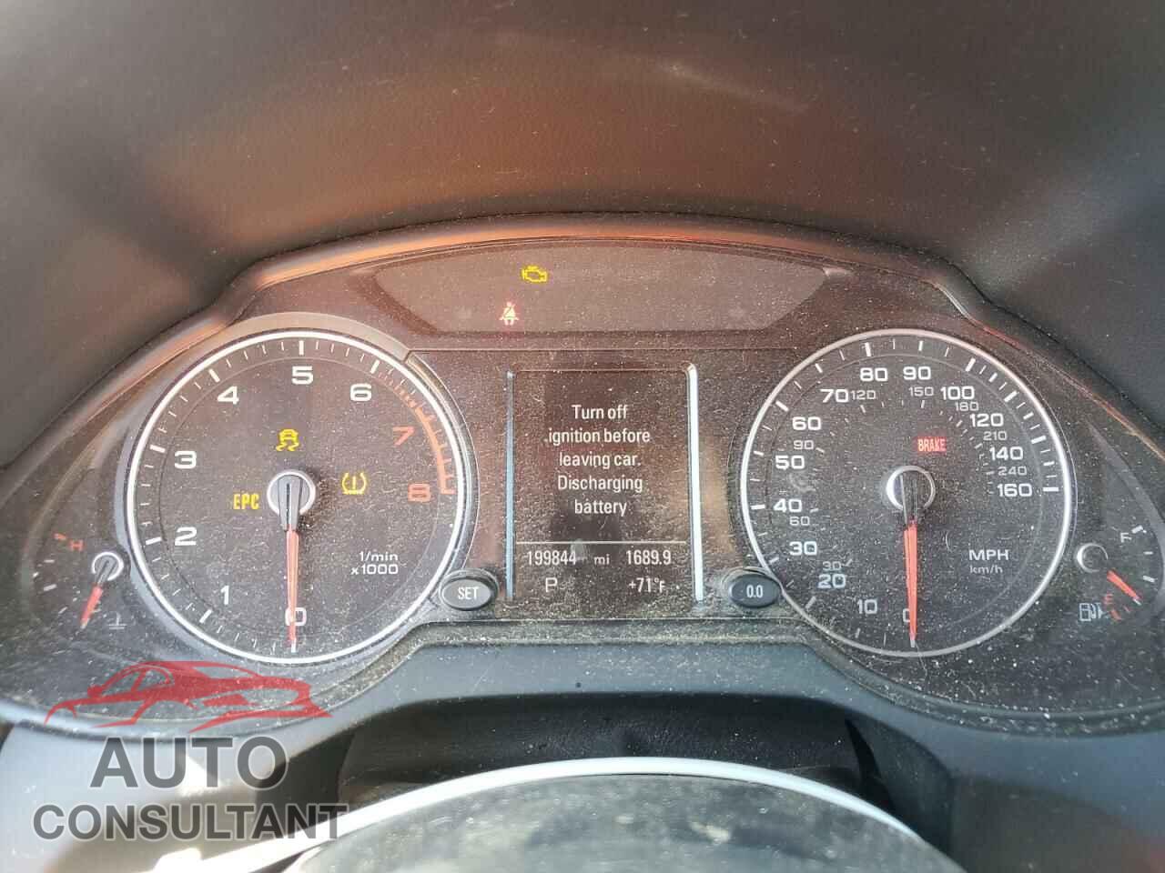 AUDI Q5 2013 - WA1LFAFP9DA033093
