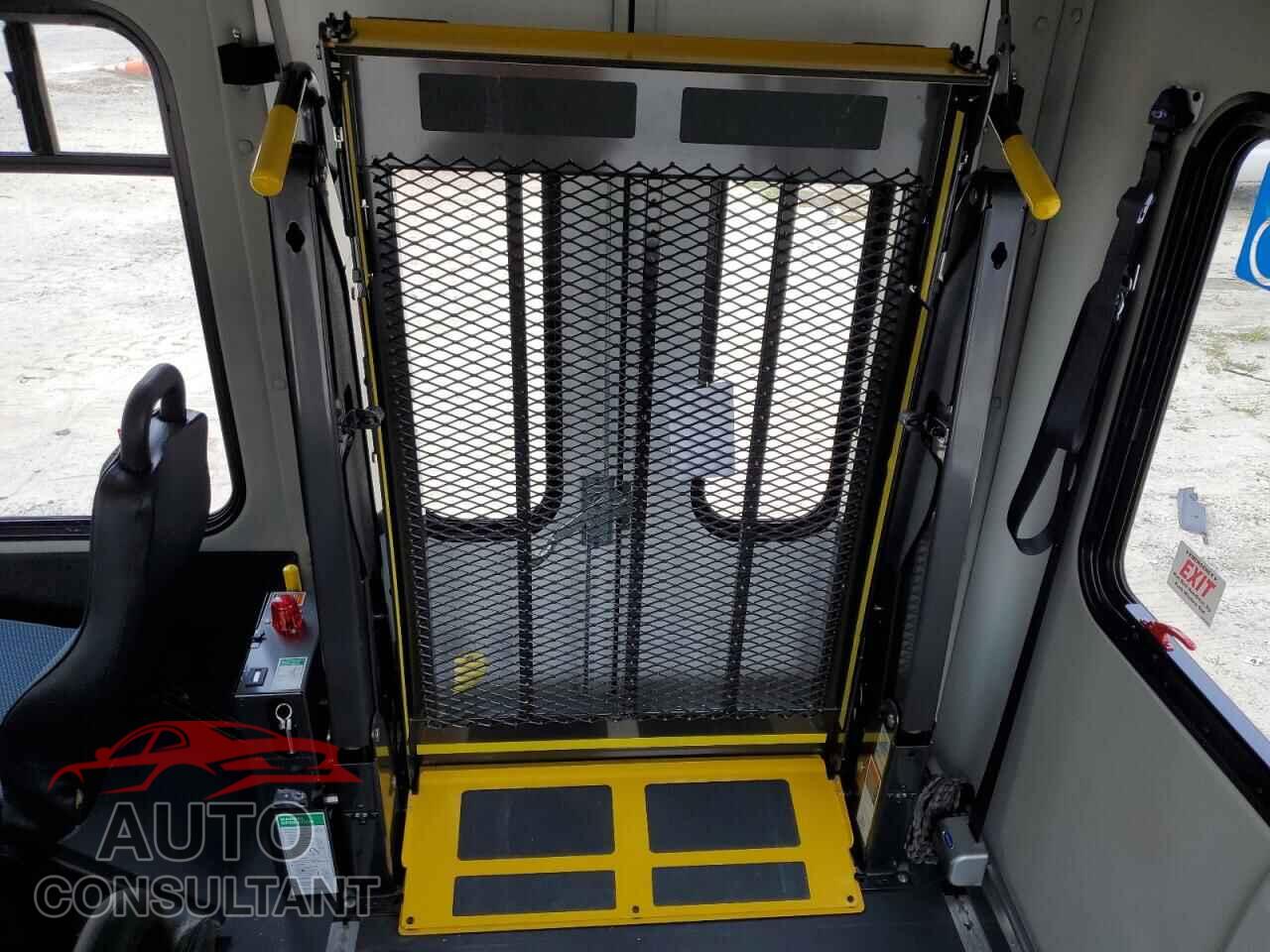 FORD TRANSIT 2023 - 1FDEU6PG7PKB73475
