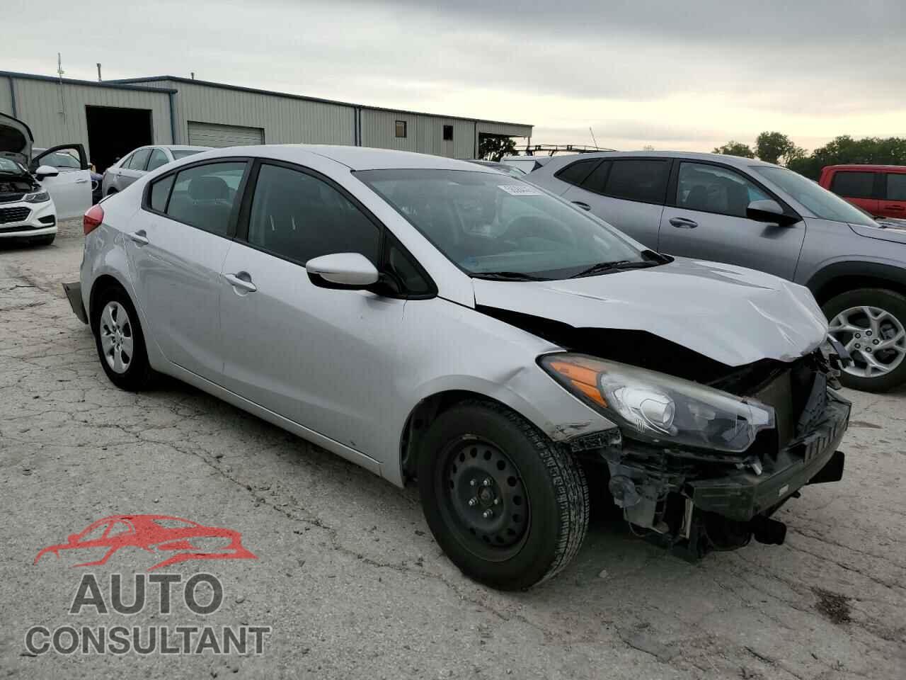 KIA FORTE 2016 - KNAFK4A69G5585010