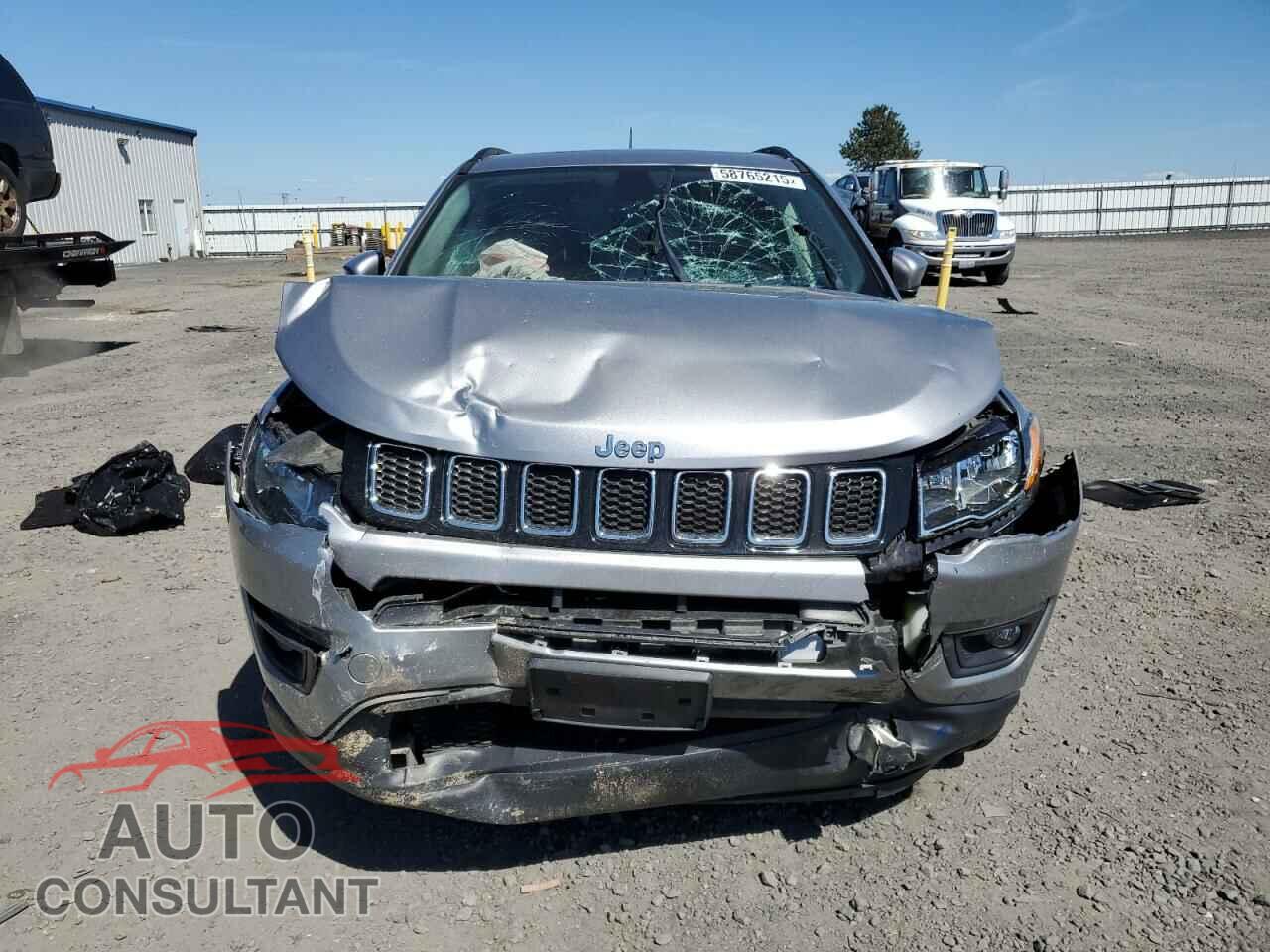 JEEP COMPASS 2018 - 3C4NJDBB5JT162526
