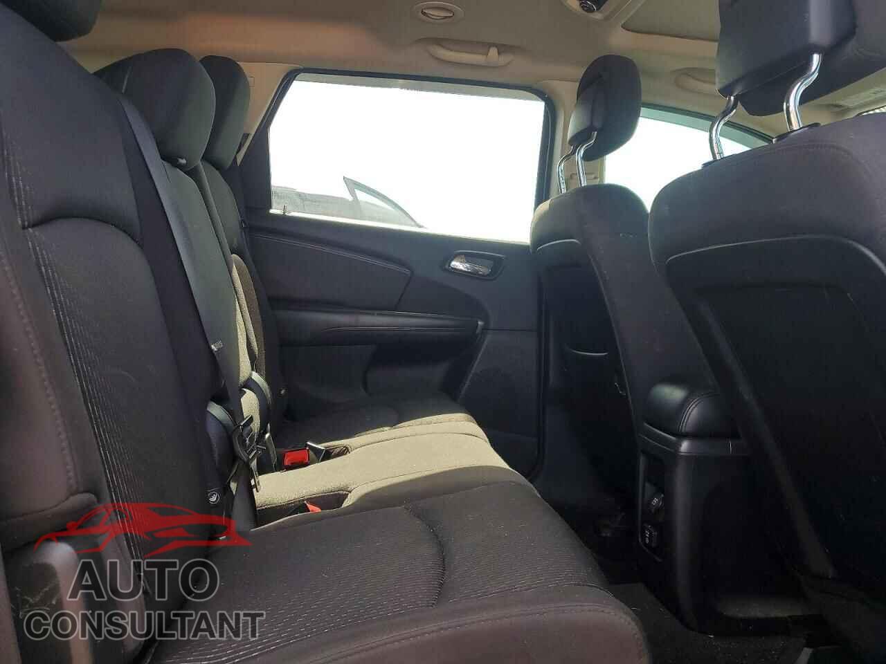 DODGE JOURNEY 2012 - 3C4PDCCGXCT355388