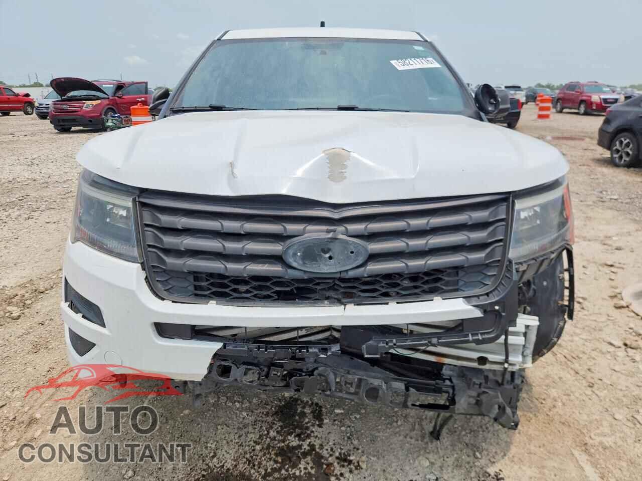 FORD EXPLORER 2018 - 1FM5K8AR1JGC43882