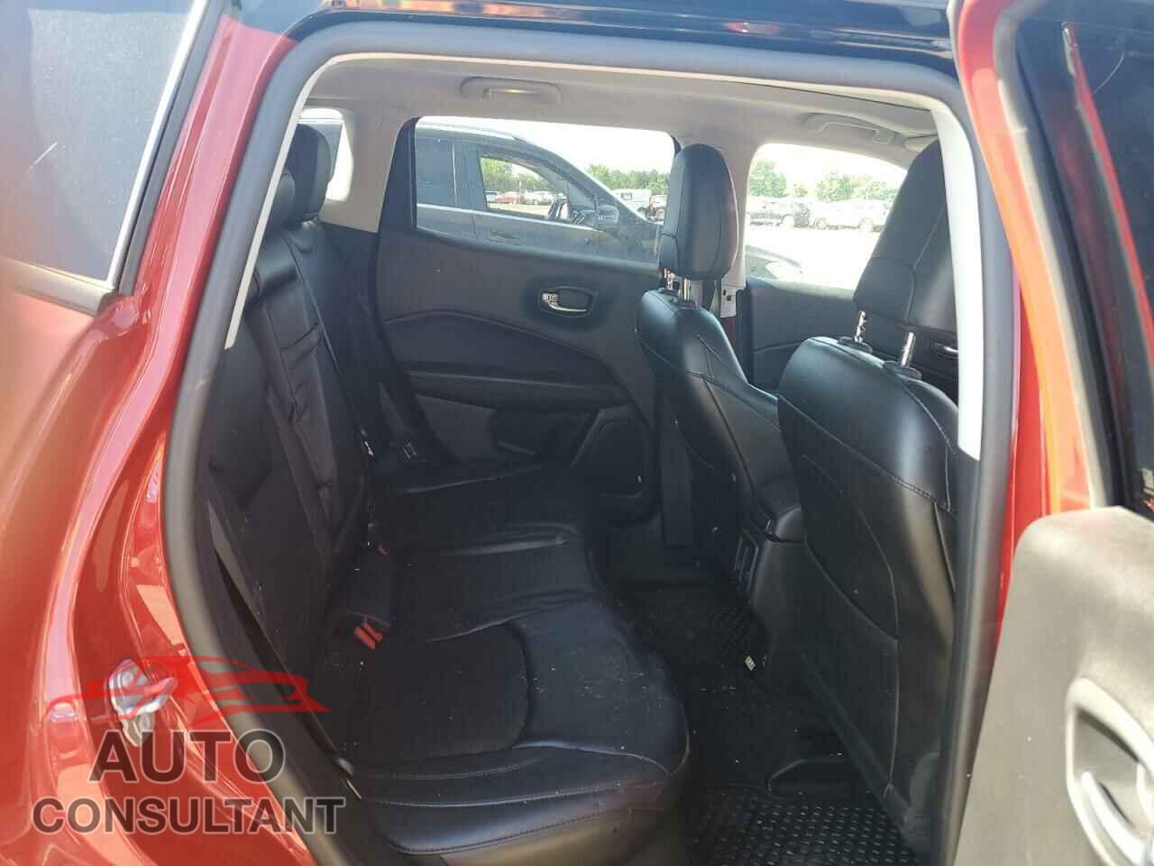 JEEP COMPASS 2018 - 3C4NJDBB2JT398423