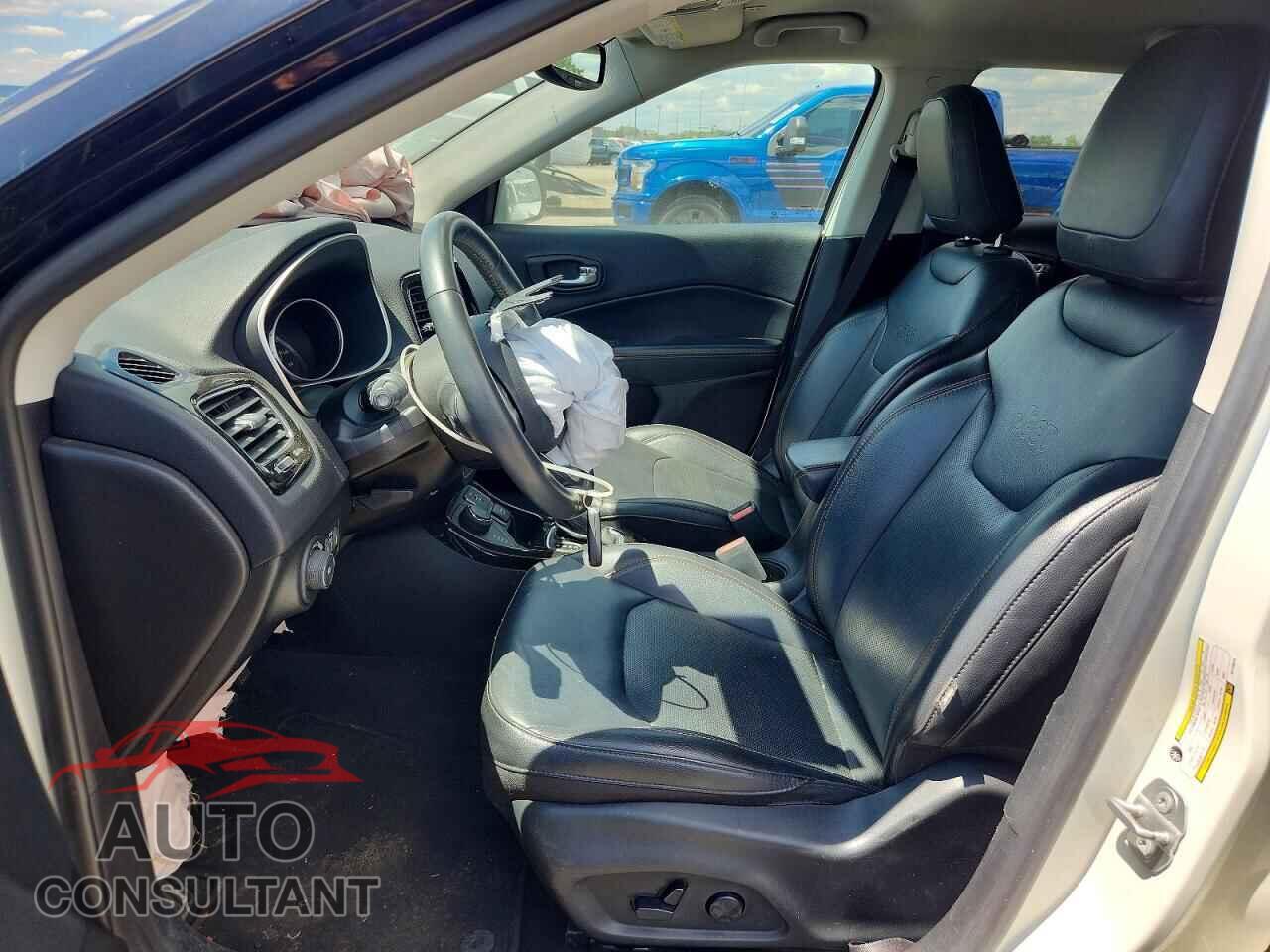 JEEP COMPASS 2019 - 3C4NJDCB8KT749979