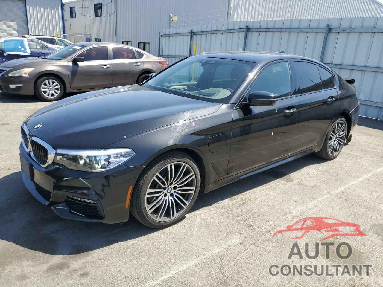 BMW 5 SERIES 2018 - WBAJA9C50JB252458