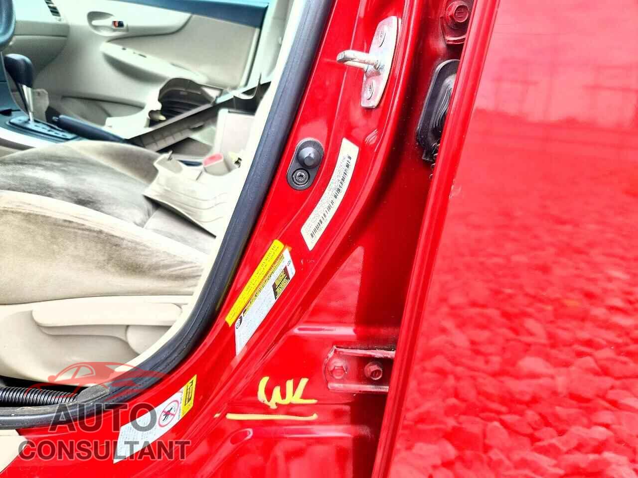 TOYOTA COROLLA 2013 - 5YFBU4EE7DP206579