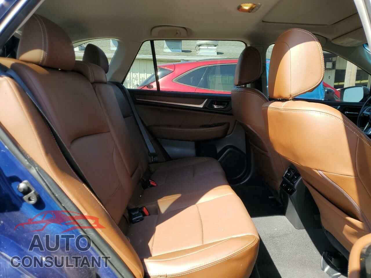 SUBARU OUTBACK 2017 - 4S4BSATC8H3370066