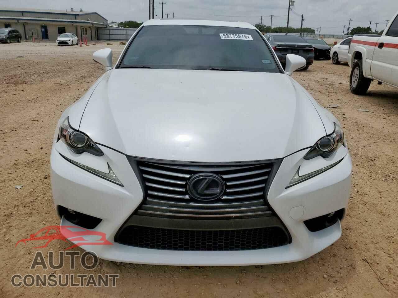 LEXUS IS 2015 - JTHBF1D27F5082232
