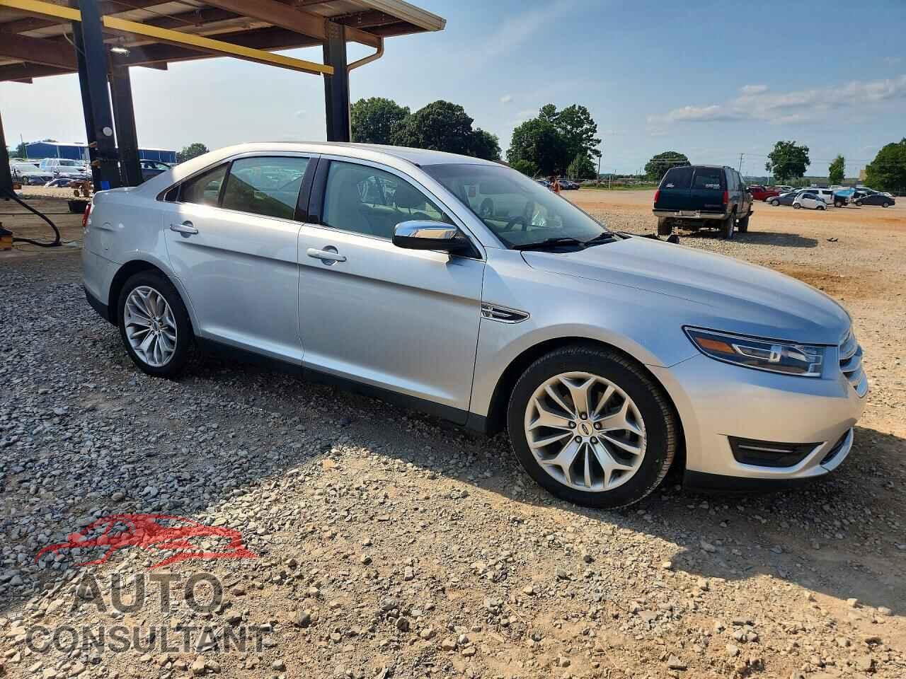 FORD TAURUS 2017 - 1FAHP2F85HG109960
